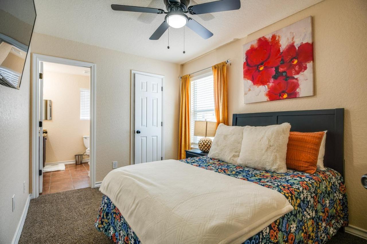 San Antonio Townhome About 2 Mi To Aquarium! Eksteriør billede